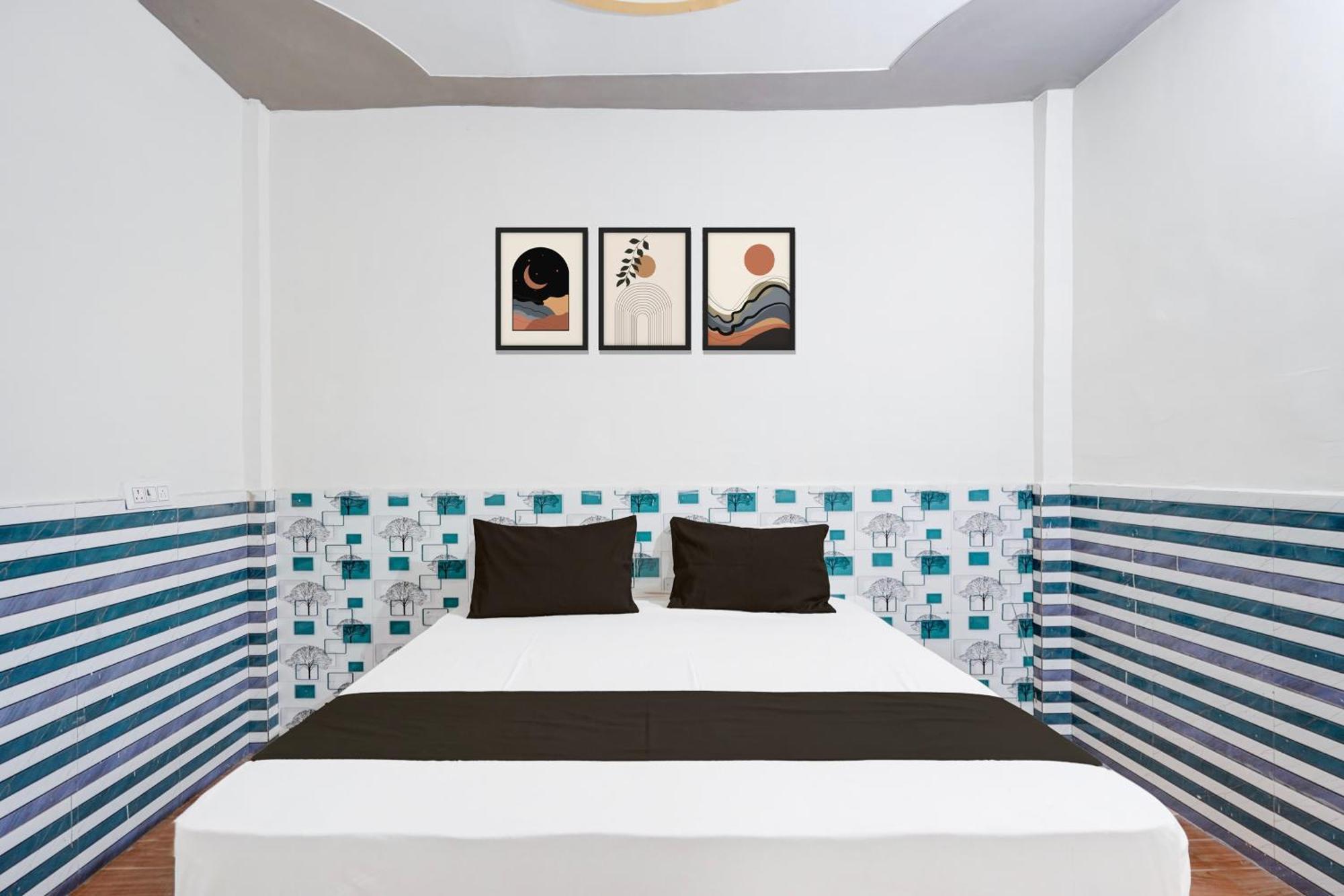 Hotel O Golden Bird Noida Kültér fotó